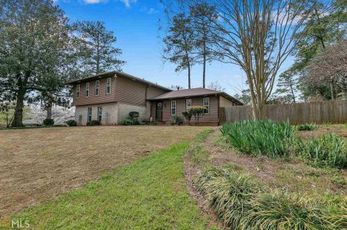 2698 Goodfellows Rd, Tucker, GA 30084-2702