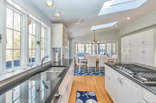 28 Ambler Ln, Wilton, CT 06897-2701