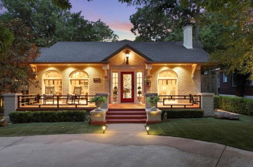 4332 Avondale Ave, Dallas TX  75219-3115 exterior