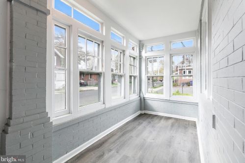 171 Norman Ave, Roebling, NJ 08554-1125