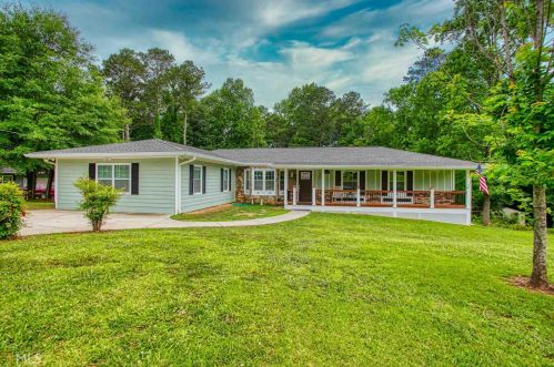 245 Riviera Dr, Carrollton, GA 30116-8541