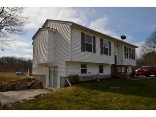 79 Woody Hill Rd, Westerly, RI 02891-5902