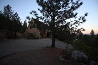 15754 Rock Creek Rd, Redding, CA 96001-9620