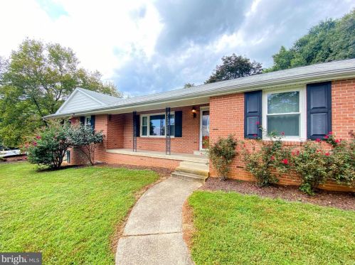 11102 Putman Rd, Graceham MD  21788-2747 exterior