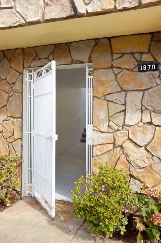 1870 47th Ave, San Francisco, CA 94122-3918