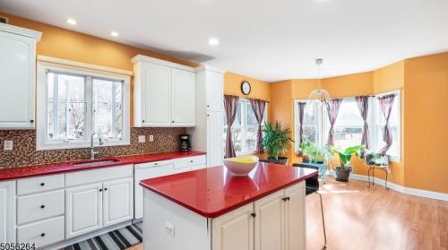 89 Woodlawn Ave, Bridgewater, NJ 08807-3485