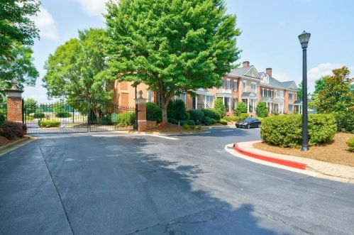4905 Ivy Ridge Dr, Atlanta GA  30339-1368 exterior