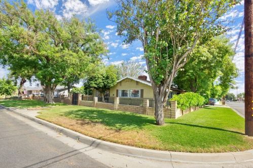 513 Heather St, Rialto, CA 92376-2919