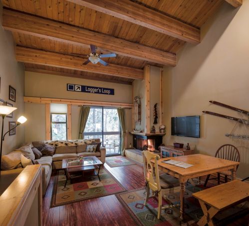 3015 Silver Strike, Truckee CA  96161-4207 exterior