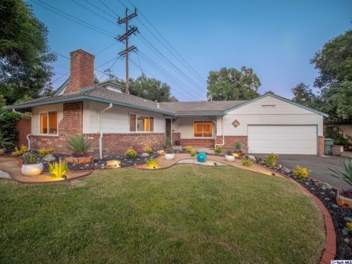 3910 New York Ave, Glendale, CA 91214-3349
