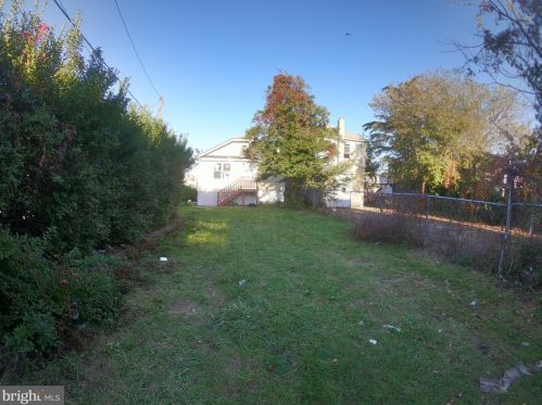622 Indiana Ave, Atlantic City, NJ 08401-2108