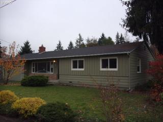 127 Bodie St, Roseburg, OR 97471-2309