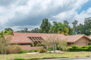 17647 Saint Andrews Dr, Poway, CA 92064-1023