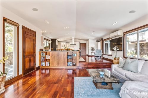 4140 Black Pt Rd, Honolulu HI  96816-4846 exterior