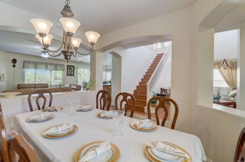 1250 Monte Sereno Ave, Chula Vista CA  91913-1405 exterior