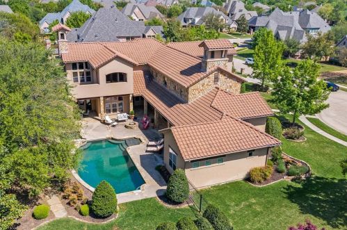 904 Chateau Ct, Colleyville, TX 76034-7282