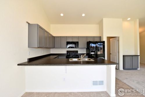 2680 Emerald St, Loveland CO 80537-2013 exterior