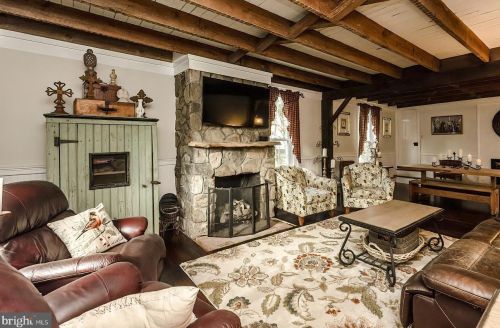 1122 Duncan Rd, Harpers Ferry WV 25425-5350 exterior