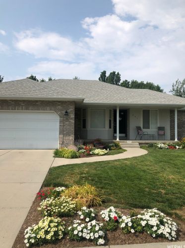 341 La Vera Ln, Sandy, UT 84070-5382