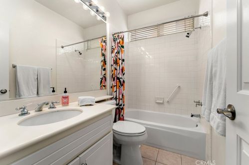 938 Dylan Way, Anaheim CA  92808-1515 exterior