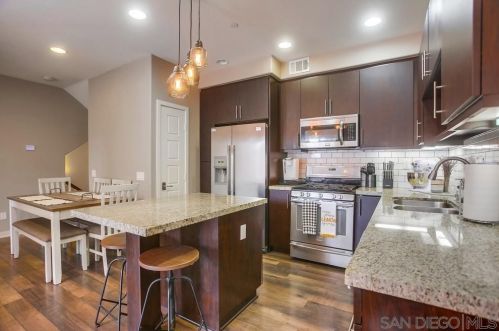 2105 Cosmo Way, San Marcos, CA 92078-0970
