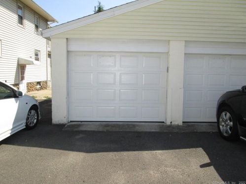 6 Harriet St, Norwalk CT  06851-3631 exterior