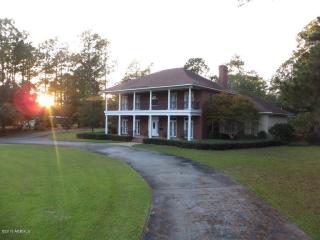 702 5th St, Hampton, SC 29924-3652