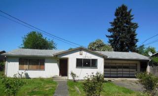12917 Pacific St, Portland, OR 97230-2467