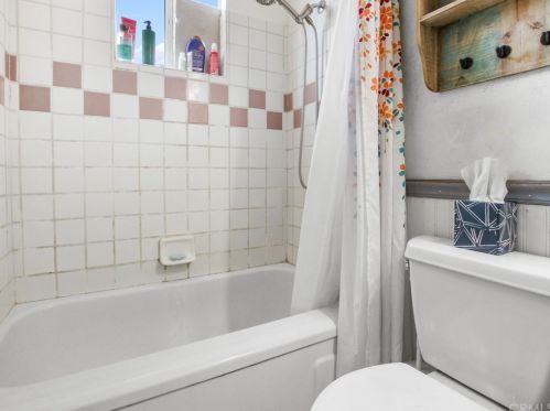 5006 Kent Ave, Santa Ana CA  92704-1938 exterior