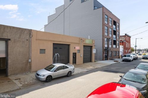 2728 Federal St, Philadelphia PA  19146-3715 exterior
