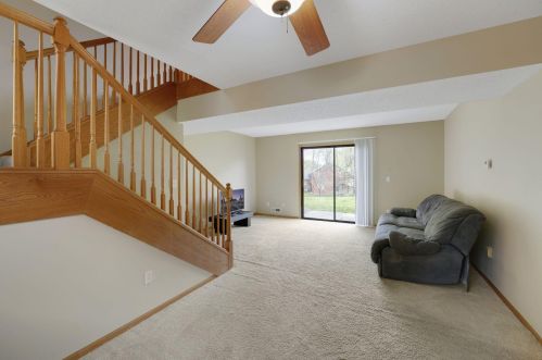 3235 Dodd Ln, Saint Paul MN 55121-2305 exterior