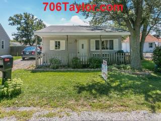 706 Taylor Ave, Lima, OH 45801-3049