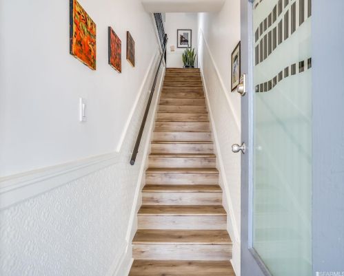 242 Capp St, San Francisco, CA 94110-1212