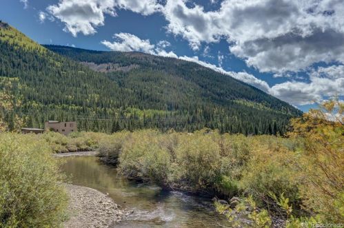 3002 Hwy 91, Leadville CO 80461-9712 exterior