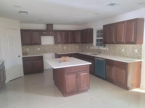 4802 Brashear St, Dallas, TX 75210-1303