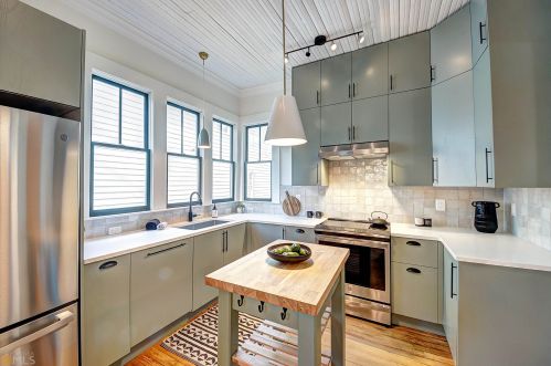 1044 Manigault St, Atlanta GA  30316-1349 exterior