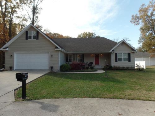 235 Pin Oak Ln, Harrisburg, IL 62946-5907