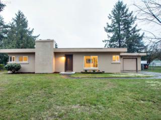 12530 Sherman St, Portland, OR 97233-1448