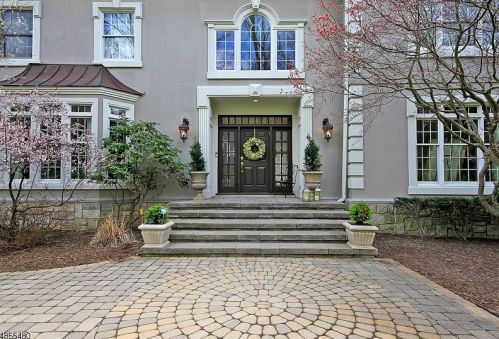 4 Cotswold Ln, Warren, NJ 07059-6900