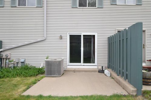 370 Dorland Rd, Saint Paul MN  55119-5512 exterior