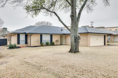 734 Montvale Dr, Midlothian TX  76063-2821 exterior