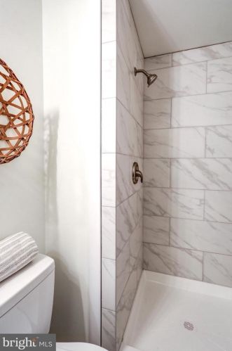 536 Friendship Ave, Lancaster PA  17601-4416 exterior