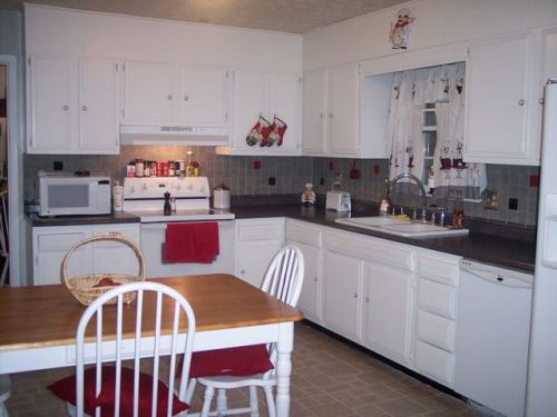 421 Woodlane Dr, Ozone, TN 37854-6035