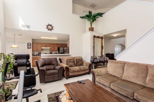 110 Magnolia Walk Ln, Atlanta GA  30349-4067 exterior