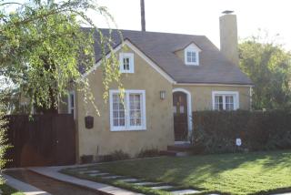 2830 Mataro St, Pasadena, CA 91107-3421