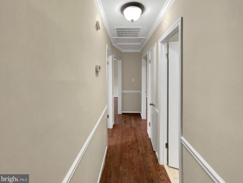 11926 Cotton Mill Dr, Woodbridge VA  22192-1508 exterior