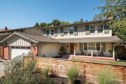 30 Mount Tallac Ct, San Rafael, CA 94903-1032