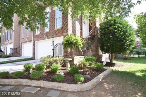 43775 Ballybunion Ter, Leesburg, VA 20176-7446
