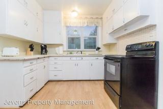 1003 19th Ave, Yakima WA  98902-4238 exterior