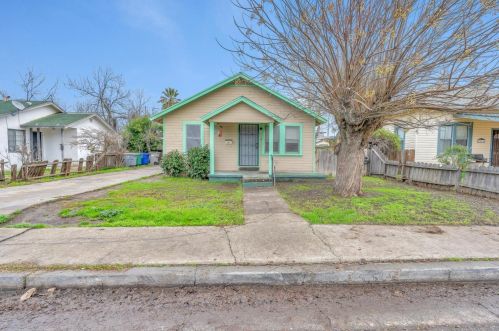 1817 California Ave, Dos Palos, CA 93620-2603